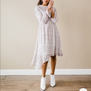 SAVING PAIGE JOEY dress in white